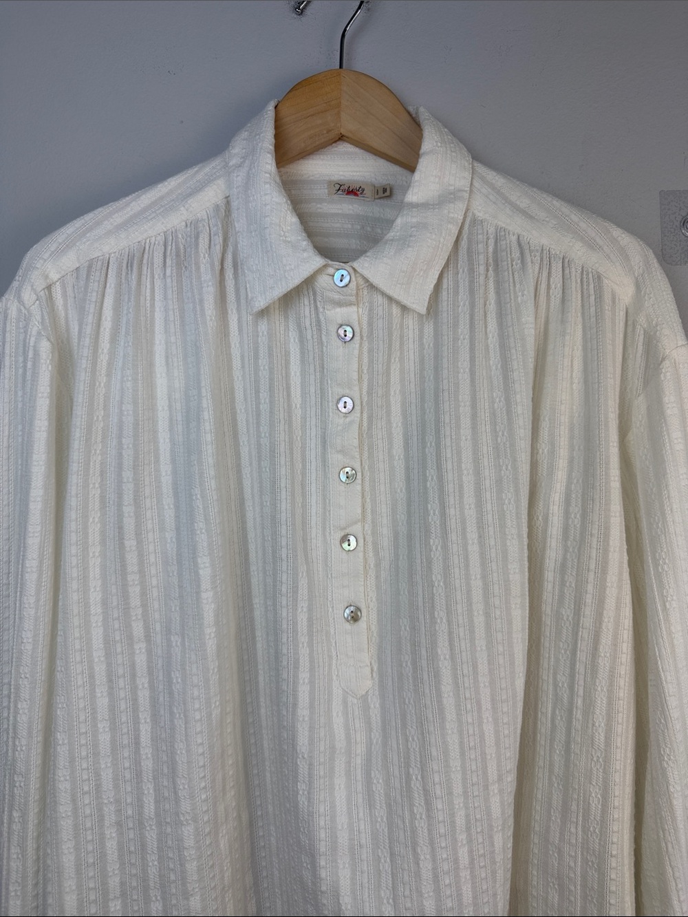 Faherty Olli Organic Cotton Popover Shirt in Egret Long Sleeves Large Minimalist - Picture 7 of 16
